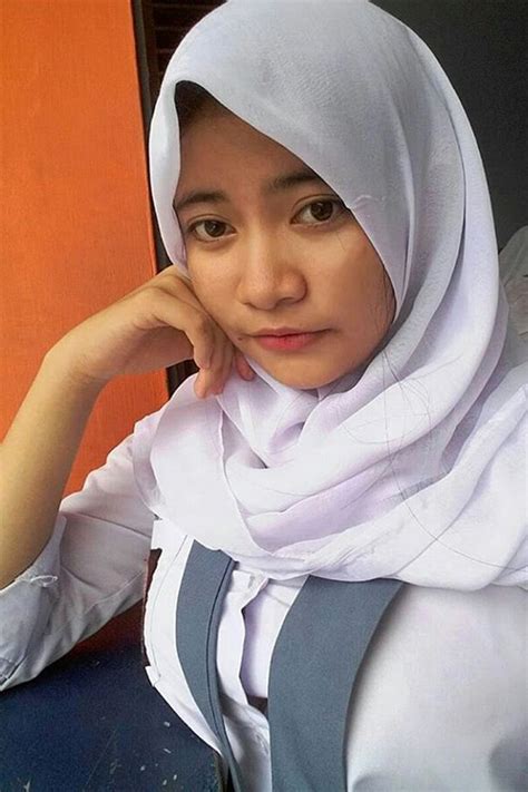 bokep besar|bokep indonesia ngentot memek sempit kontol gede jilbab merah